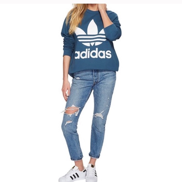 adidas Tops - Adidas originals logo sweatshirt